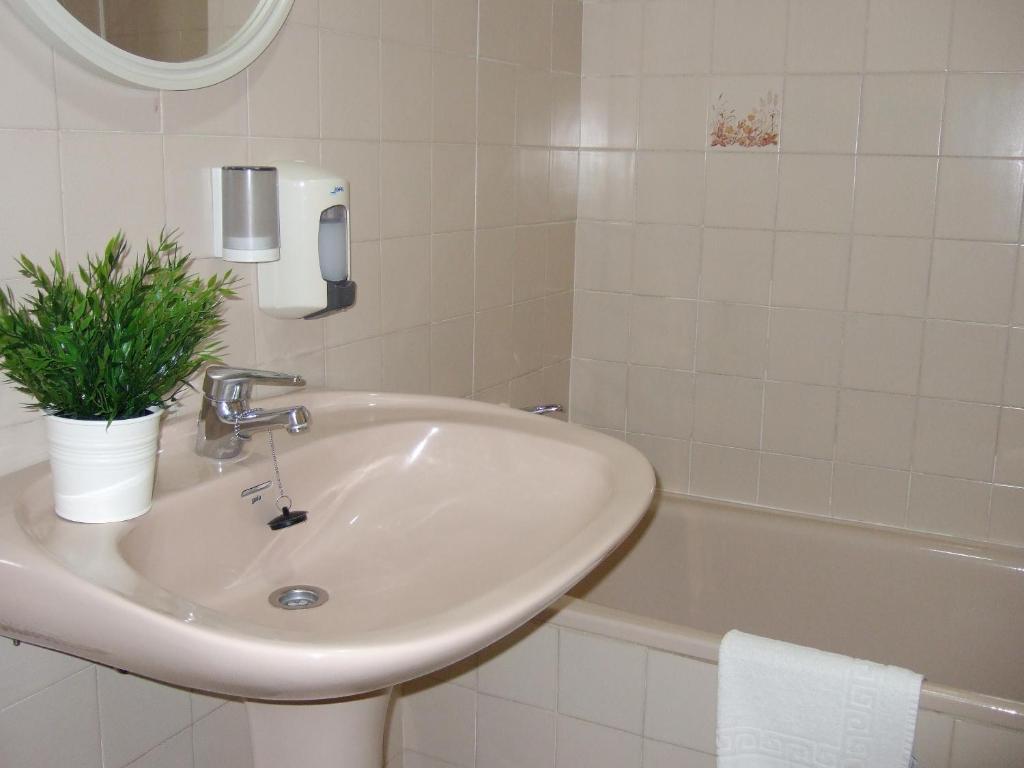 Hostal Juan De Austria II Агуадулсе Стая снимка